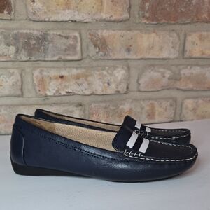 LIfe Stride Memory Foam Women 6.5 Classic Navy Women’s Slip-On Driving Loafers